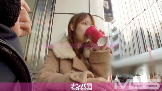 【DD扑克】作品200GANA-429,千夏 23歳 学生