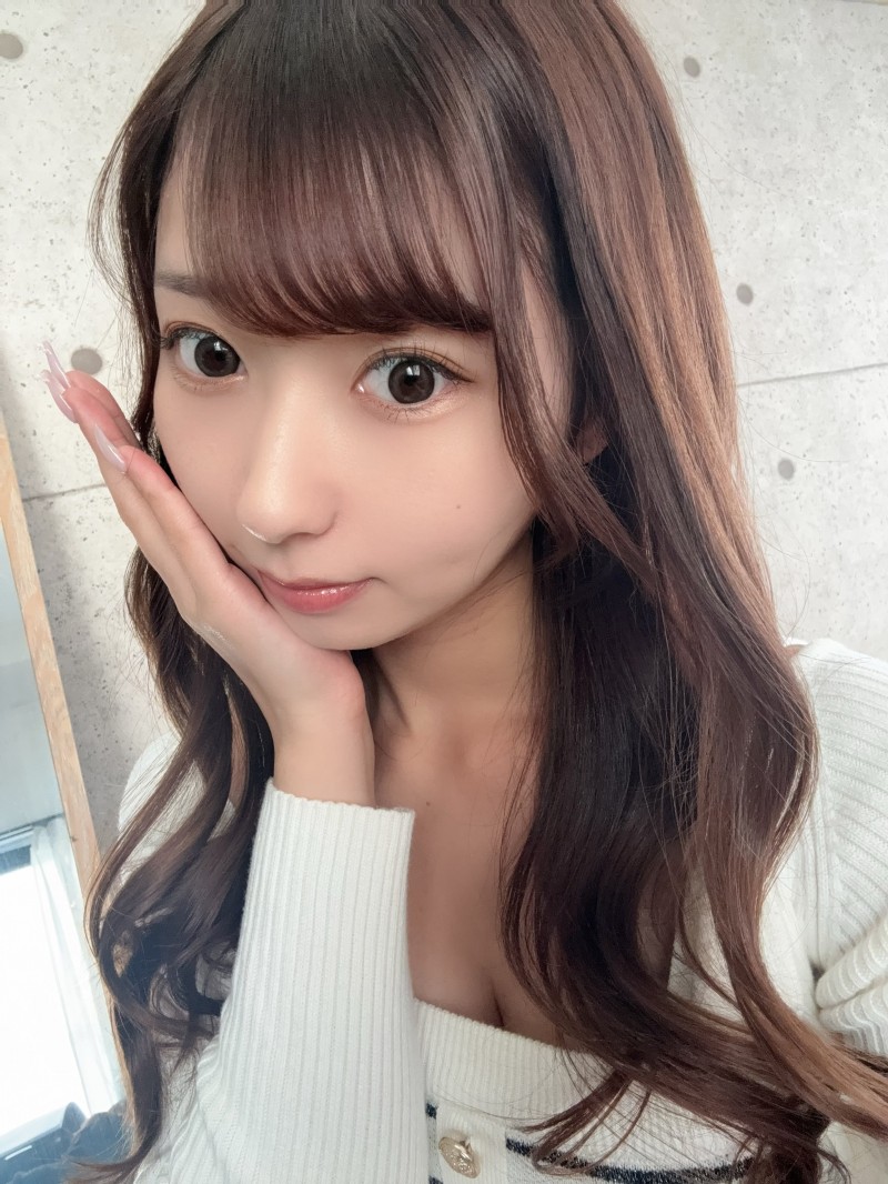 【DD扑克】逢沢みゆ(逢泽美优)不藏了！公布真正的生日！