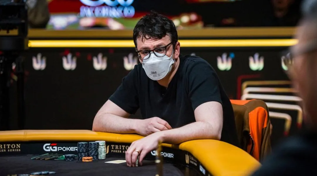 【DD扑克】Triton蒙特卡洛惊现教科书级心理博弈：Haxton如何用“三层思维”让对手在河牌弃掉超对？