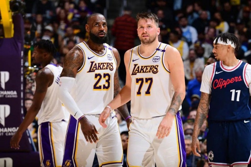 【DD扑克】焦点球星连续出场，状态起伏引发热议