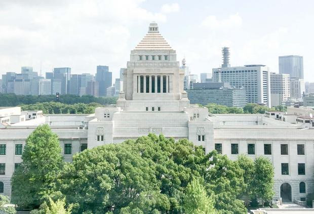 【DD扑克】新法禁止在片中性交？ AV女优有话说！