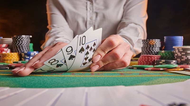 【DD扑克】百家乐边注玩法全解析：对子、超级六的娱乐逻辑与策略权衡