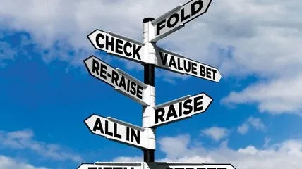 【DD扑克】普通上班族拿下一场大型扑克比赛冠军的概率有多高？