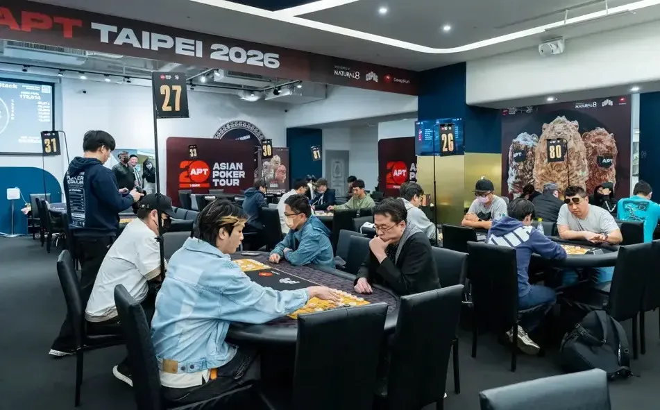 【DD扑克】史上首次！国际扑克和中国象棋竟联动比赛，国人xuang888勇夺生肖狂欢赛冠军！