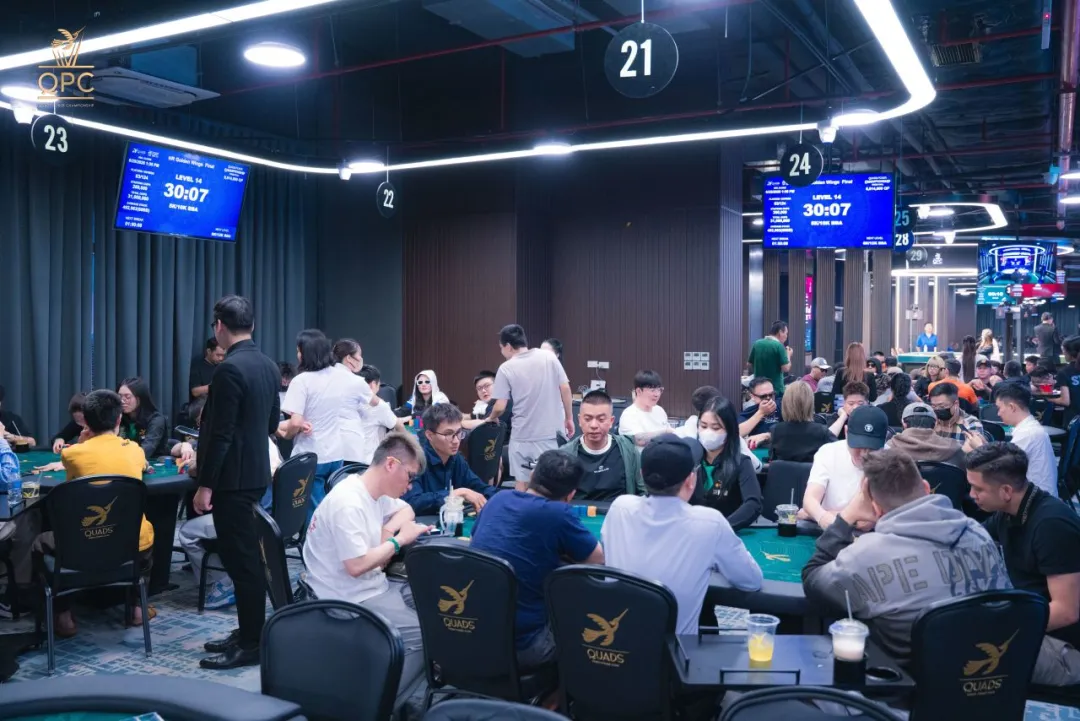 【DD扑克】越南河内QPC Day9｜陈明聪获主赛亚军，冯苗止步第八名；迷你主赛1047人次参赛如火如荼；冯海棣获豪客金翼赛冠军！