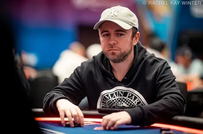 【DD扑克】超时被判“死牌”后还能继续Call?WSOP离谱判罚引爆扑克圈