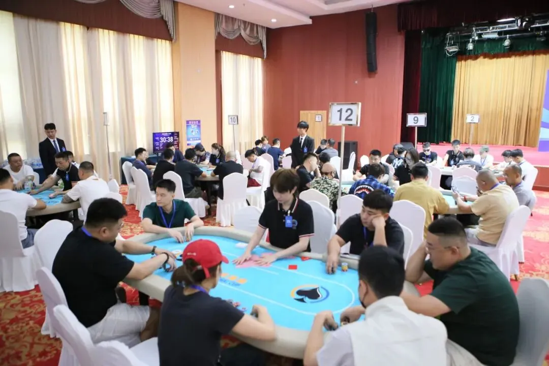 【DD扑克】致一年前的自己:以河海为志,携热爱奔赴8月7日-12日周年新程!