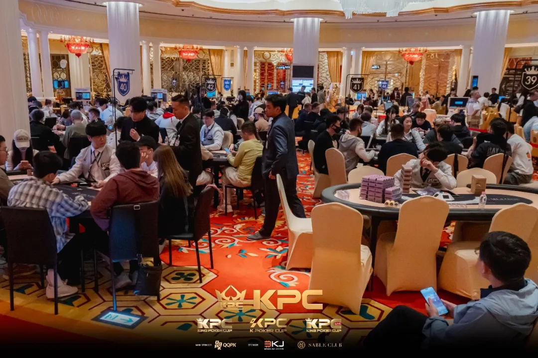 【DD扑克】2026KPC济州站|群雄争锋!主赛事B/C组合共407人次参赛52人晋级,张达森/赵洪军分别登顶小组CL,多场混合游戏持续开启助你摘冠!