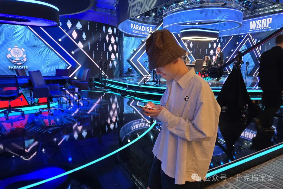 【DD扑克】你总以为放下手机就能打好牌,但真正的问题是你根本受不了无聊