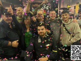 【DD扑克】同花顺 VS 同花顺,输了牌局赢了大奖,这家俱乐部还真是刺激