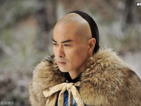 【DD扑克】郑嘉颖甜蜜拥抱陈凯琳,发文表示“1+1=4”好事将近?