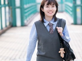 【DD扑克】电击回归!曾是偶像也是大型专属的白城リサ(白城梨纱)要回来了!